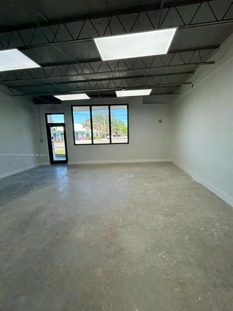 Commercial Office